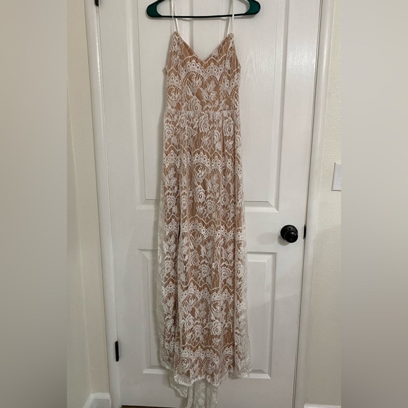 Beautiful NEW Lace Dress by Southern Fried Chics - Picture 4 of 12